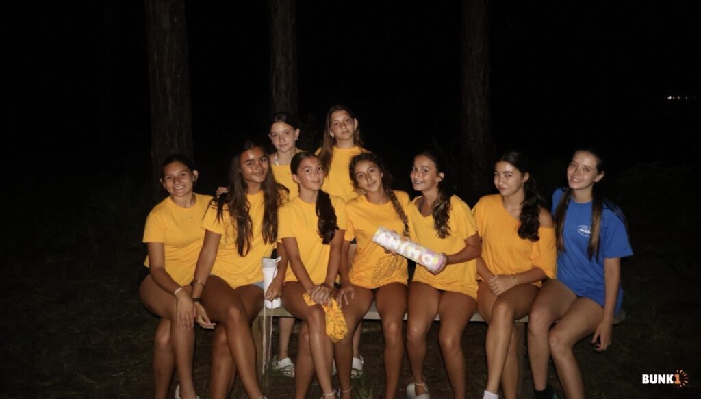 Camp Guaikinima, un campamento de verano en Florida que ha acompañado el crecimiento de nuestras hijas durante ocho años.